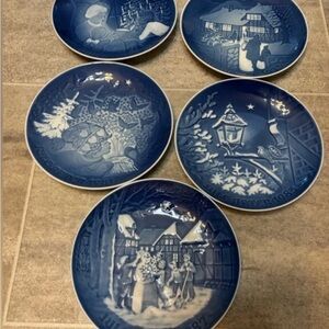 Royal Copenhagen Porcelain 5 Christmas Plates 1973,1987,1978,1981,1983